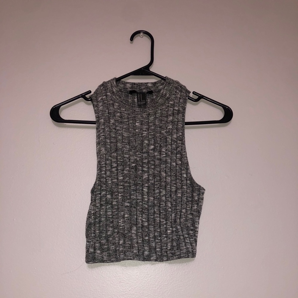 FOREVER21 crop top